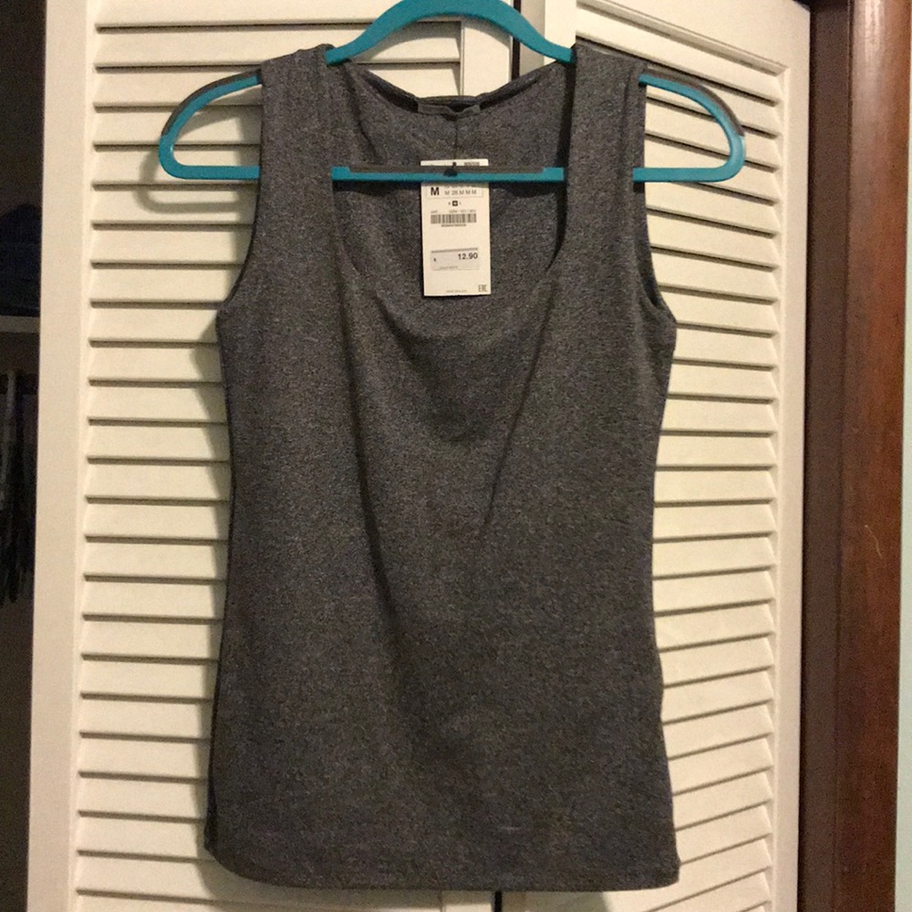 Zara Sleeveless shirt